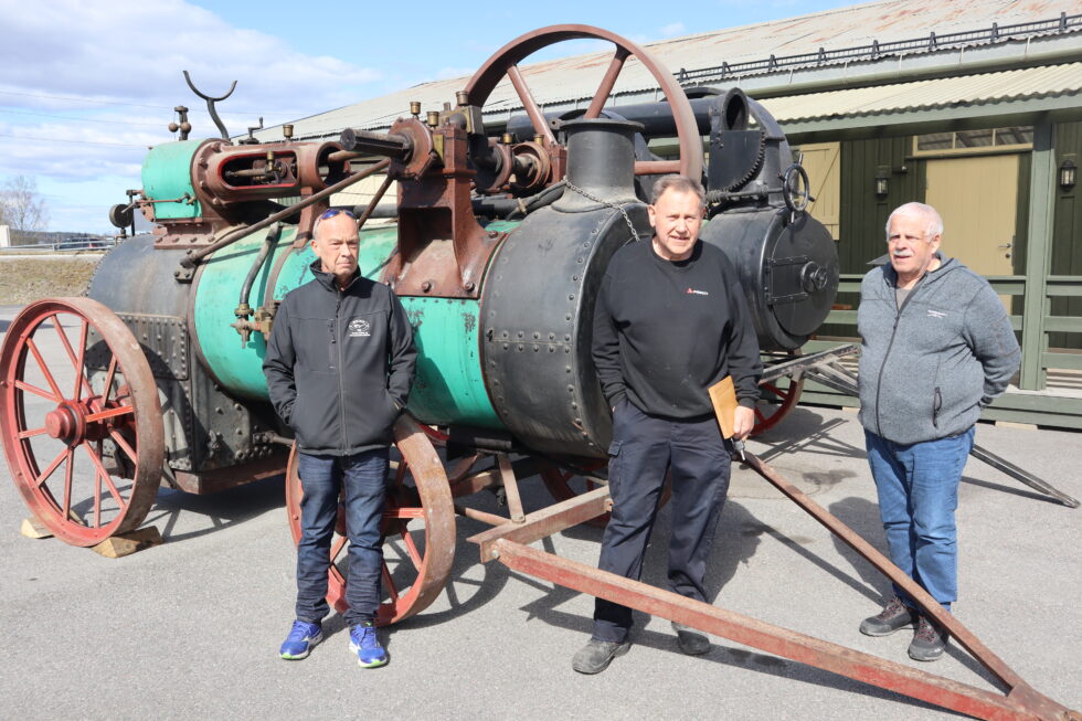 Jimmy Thrane, Johan Aarskog og Tore Kristiansen og nærmere 80 andre av medlemmene i Glåmdal utstyr- og motorhistorisk forening er klar med nytt Glåmdalsmarked til helgen.
