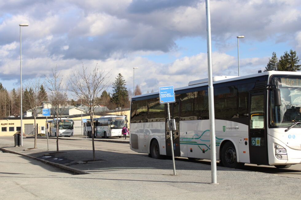 Tikroners billetter skal bidra til at flere tar bussen.