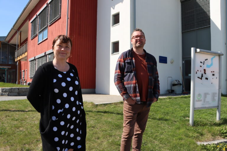 Ordfører Eli Wathne og varaordfører Tommy Smedtorp ser gjerne at det kommer flere studenter til Kongsvinger.