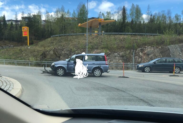 Bildet er tatt i 11-tiden lørdag.