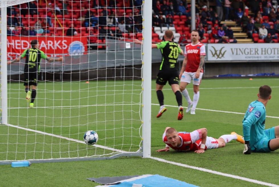 Det så ut til å kunne bli stygt i første omgang, men KIL hentet seg godt inn igjen og kunne fått med seg poeng.