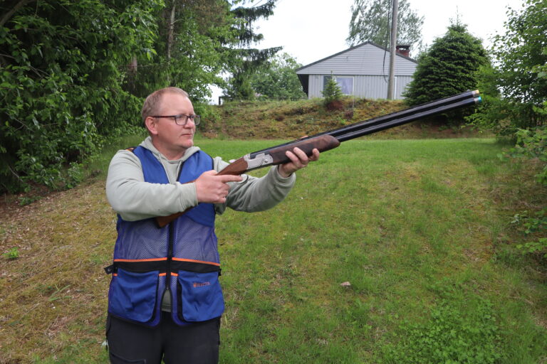 Frode Svensrud fra Hokåsen ble best i sin klasse på landsdelmesterskapet i lerduesti lørdag.