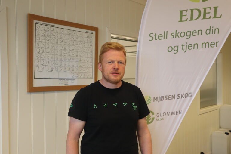 Rune Glæserud plansjef i Glommen Mjøsen Skog SA er fornøyd med oppslutningen og interessen for ny skogbruksplan blant skogeierne i Kongsvinger