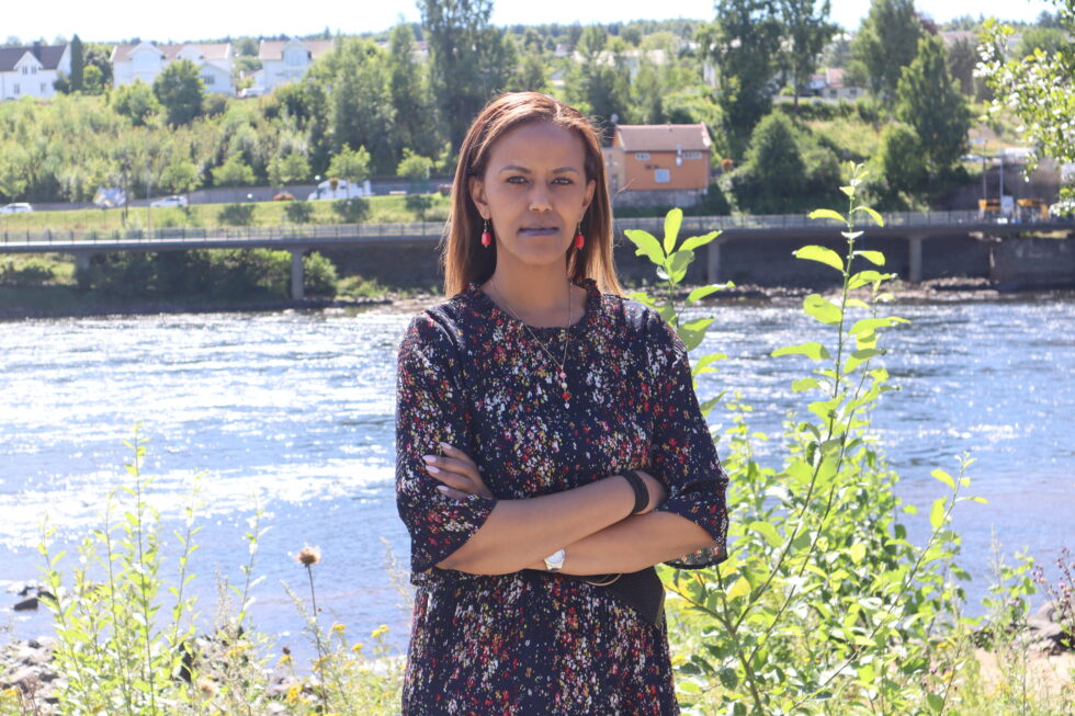 Fardowsa Faarlund synes situasjon er utrolig lei, og ser på handlingene som er utført som smålige.