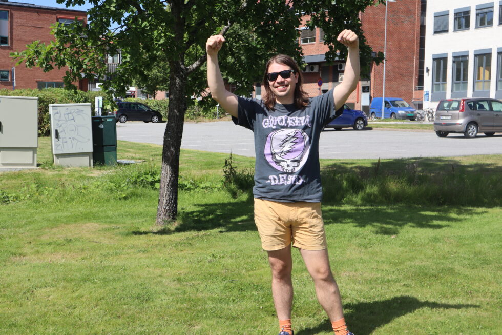 Vokalist Roger Græsberg her avbildet der scenen sto under Aurorafestivalen i 2007, der det hele startet for bandet.