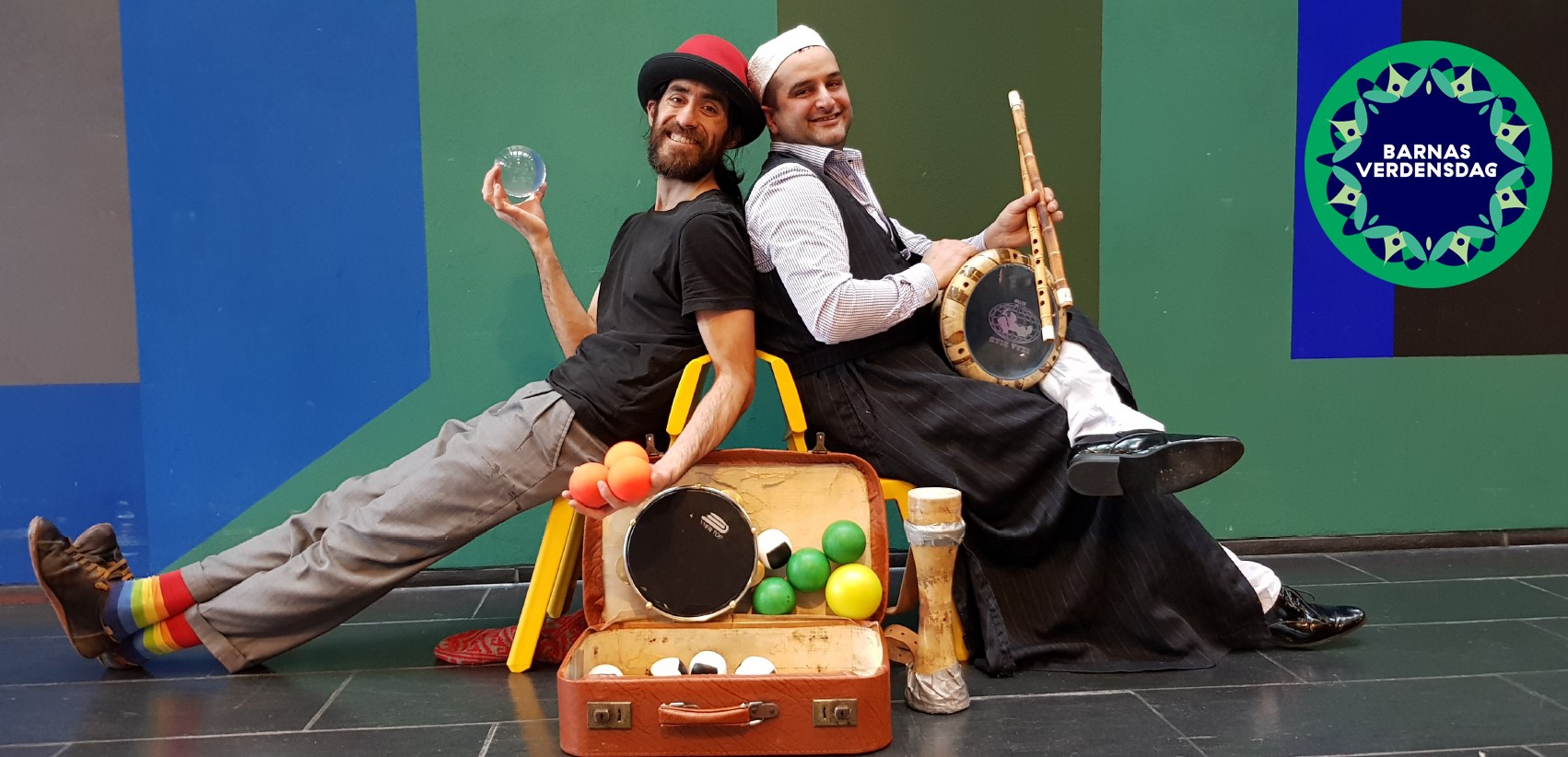 Forestillingen Tik Tik Tik tar barna med til en verden av arabisk musikk og sirkuskunster.