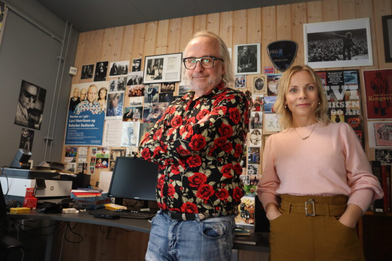Levi Henriksen og Solbjørg Tveiten samarbeider gjerne om en turné for Levi Henriksen & Babylon Badlands.