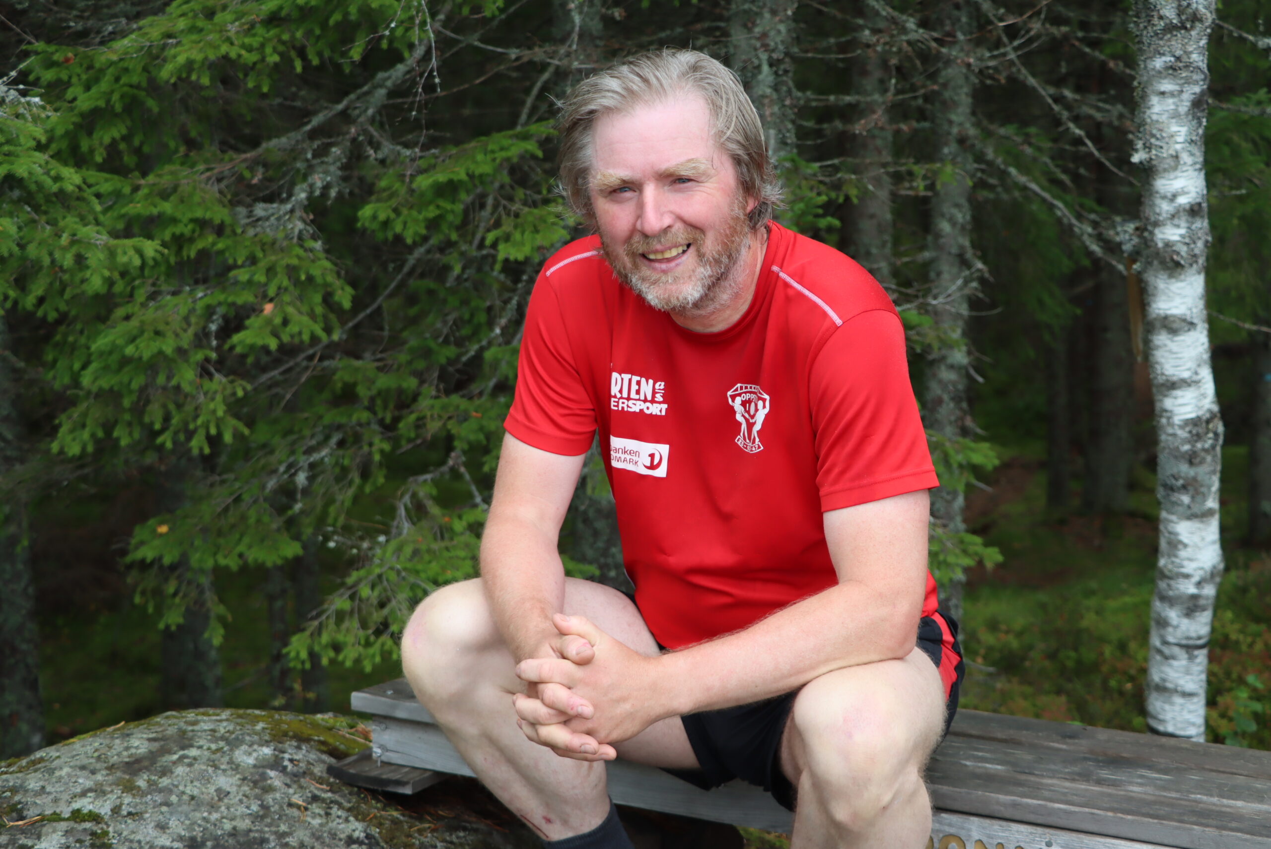 En velfortjent pust i bakken for Øystein Sanderud etter fullført løp.