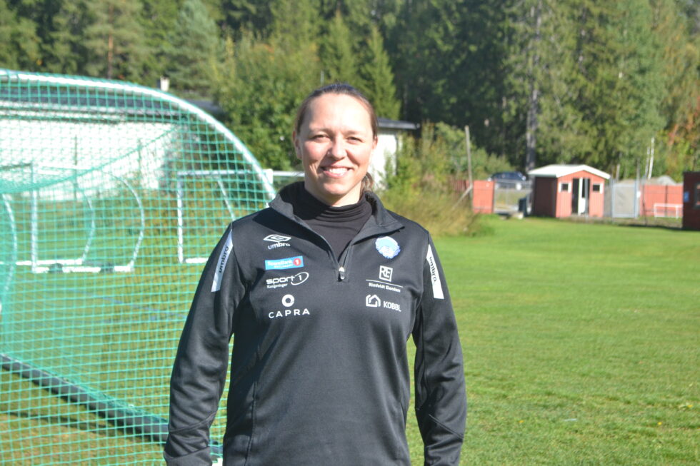 Caroline Knutsen er tilbake i KIL som keepertrener. Det er noe som har frembragt streke følelser hos fotballprofilen.