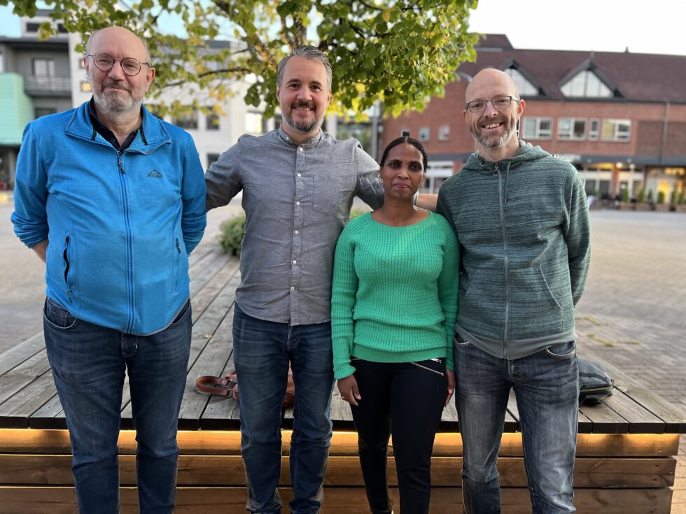 Nytt styre i MDG: kasserer Kim Aastangen (f.v.), leder Bjørn Johansen, nestleder Suhur Lorch-Falch og styremedlem/kommunestyrerepresentant Øyvind H. Henriksen.