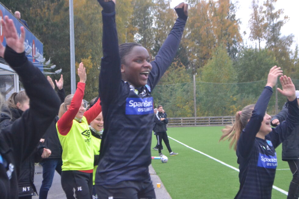Marie-Claire Sebazungu sendte KIL i føringen. Deretter handlet det meste om KIL i seriefinalen i 2. divisjon.