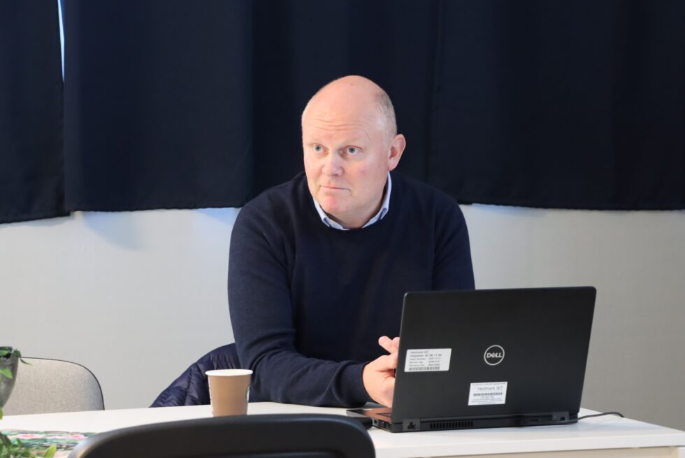 Rådmann Lars Andreas Uglem ga kontrollutvalget sine svar på saker som nylig er blitt mye omtalt.