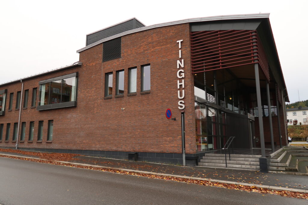 En mann er i Romerike og Glåmdal tingrett dømt for å ha kjørt bil med en alkoholkonsentrasjon i blodet på over 1,2 promille.