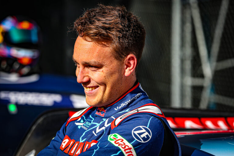 Ole Christian Veiby er med i kampen om sølv i rallycross-VM.