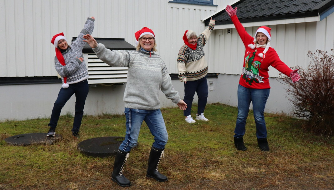 Kine Johnsrud, Ellen Karlson, Heidi Myrvold og Else-Mari Gusterudmoen Nilsen arrangerer julemarkd p&aring; Austmarka l&oslash;rdag 3.desember.