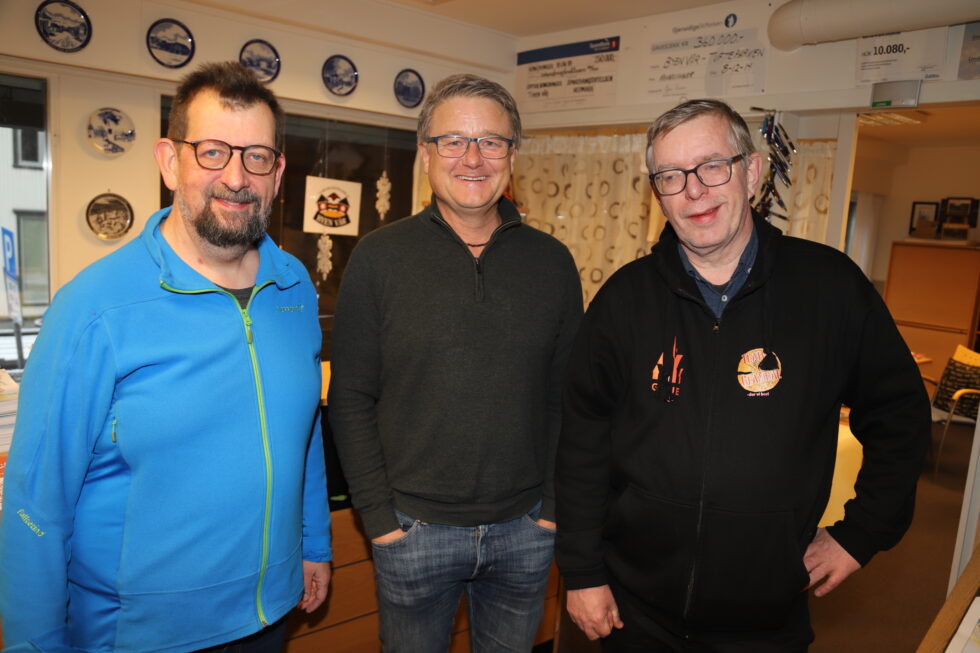 Lars Ovlien (t.v.) har fått med seg blant andre Uno Arnesen (Byen Vår) og Øivind Roos (Teater i Glåmdal) når det i februar blir et spennende program på De små scener.