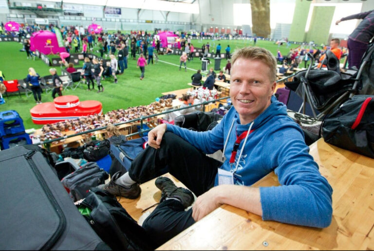 Jan Egil Eide inviterer både store og små til Storhallen.