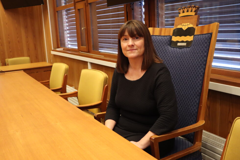 Eli Wathne gleder seg over at Kongsvinger kommune blir vertskap for innspilling av TV 2-serien Forræder.