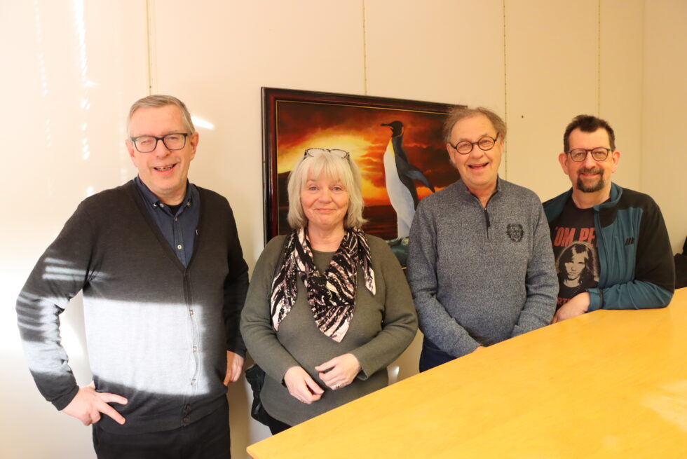 Åse Lukerstuen og Tor Welo er på besøk i ukens Kulturstreif med Roos og Ovlien.