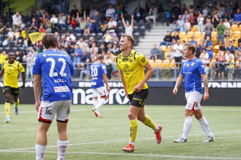 I fjor spilte han for Start. Denne gangen blir det KIL.