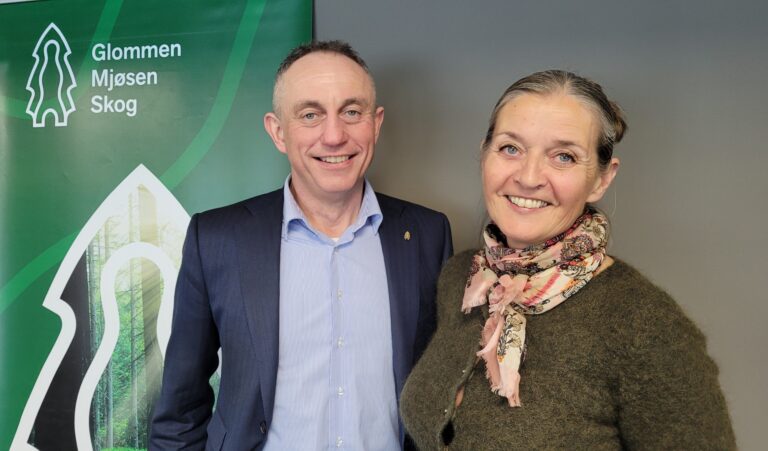 Gudmund Nordtun, administerende direktør og Heidi Hemstad, styreleder i Glommen Mjøsen Skog