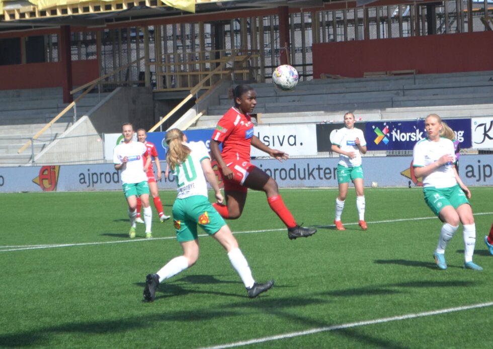 Marie-Claire Hirwa Sebazungu fikk en scoring annullert, men hadde flere gode involveringer i en ellers svak kamp av KIL Fotball Kvinner.