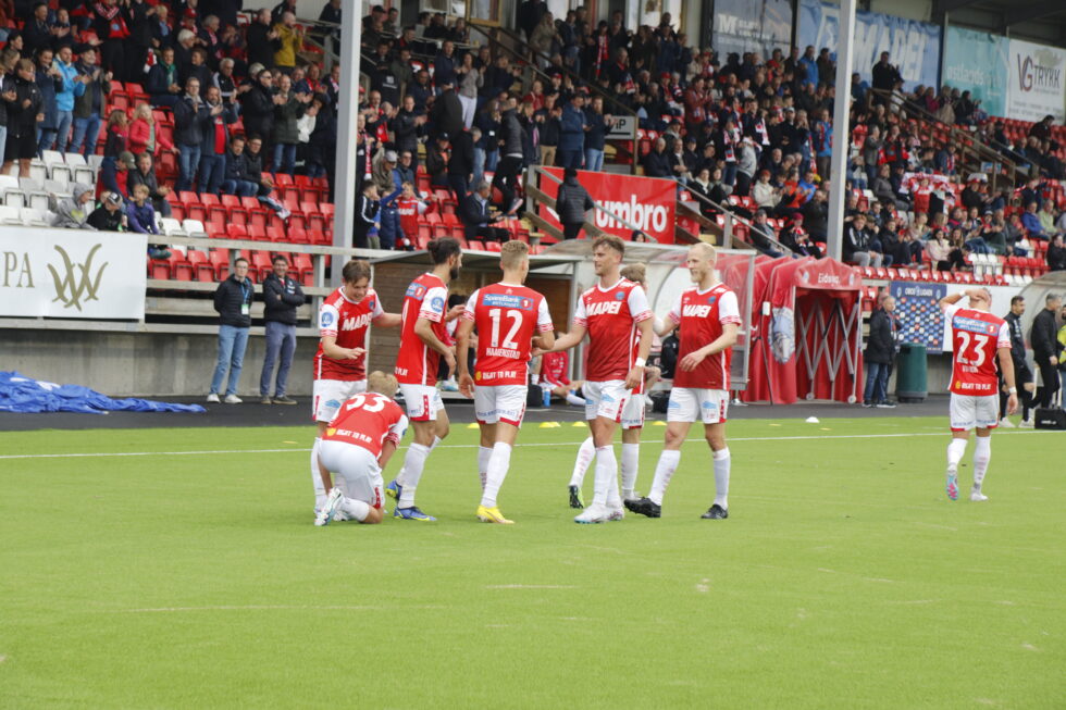 Det blir nok en bortetur, og nok en gang en rundt om Mjøsa.