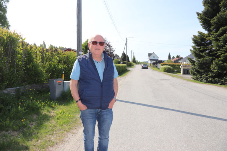 Nå er det slutt på gjennomkjøring, Kongevegen stenges for nettopp det. Kjell Arne Hanssen har tatt saken i egne hender.