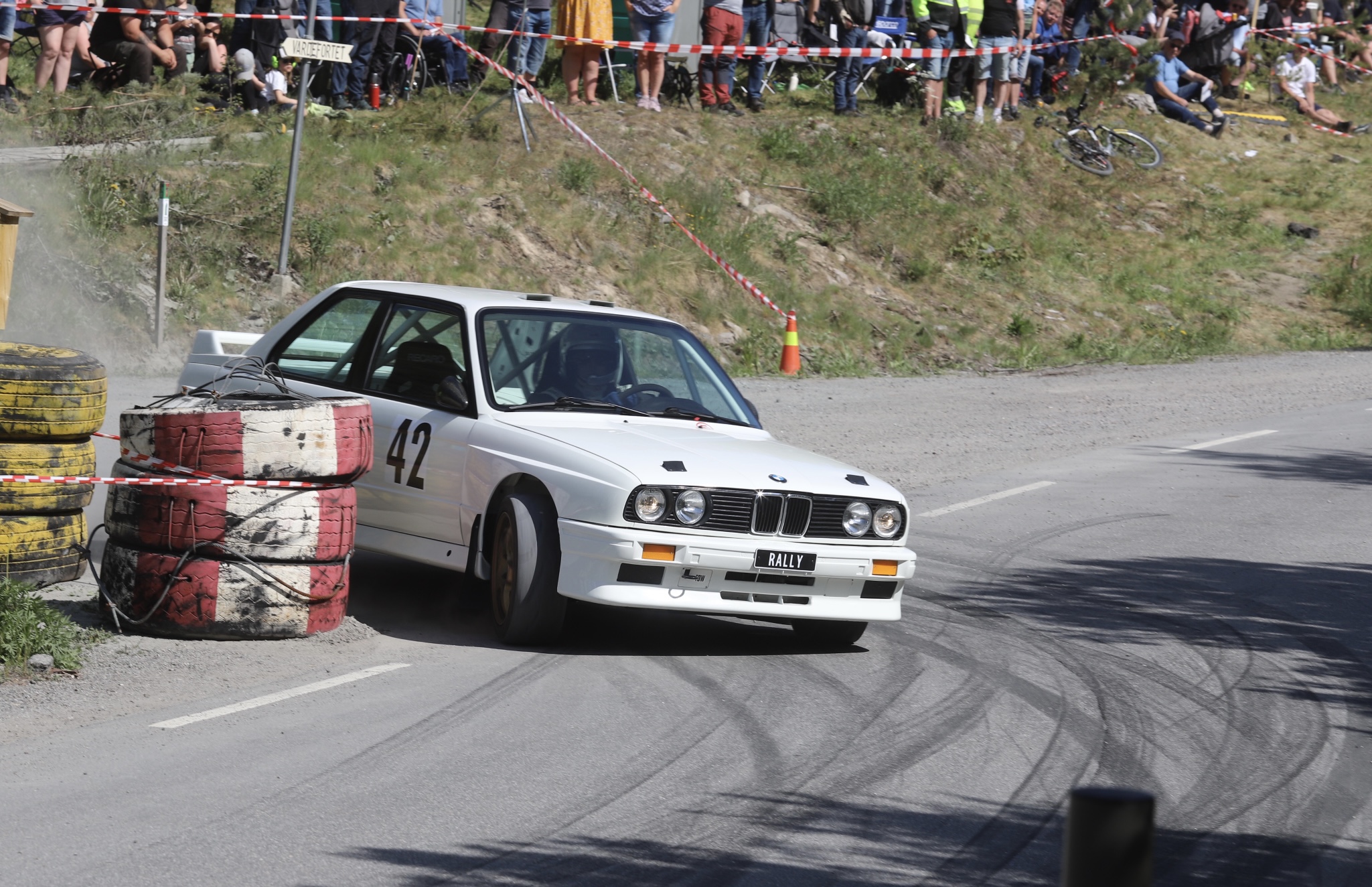 Per Helge Jakobsen fra Kongsvinger stilte til start i en BMW M3.