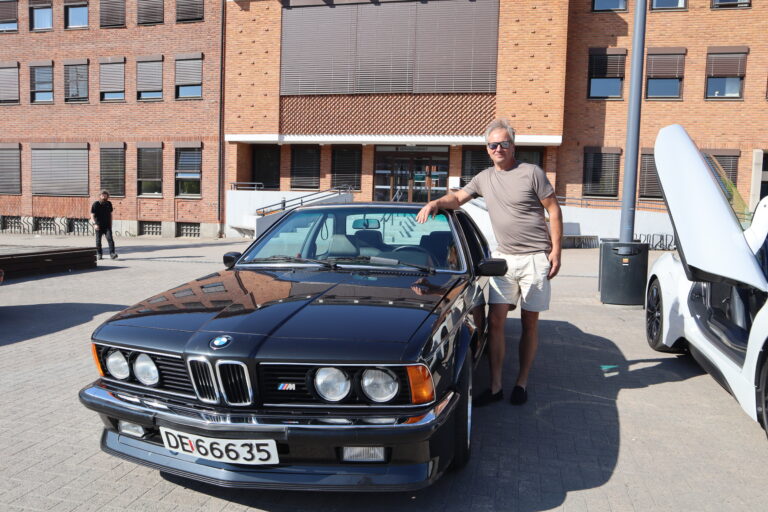 Ivar Sund og drømmebilen hans, en BMW M6.