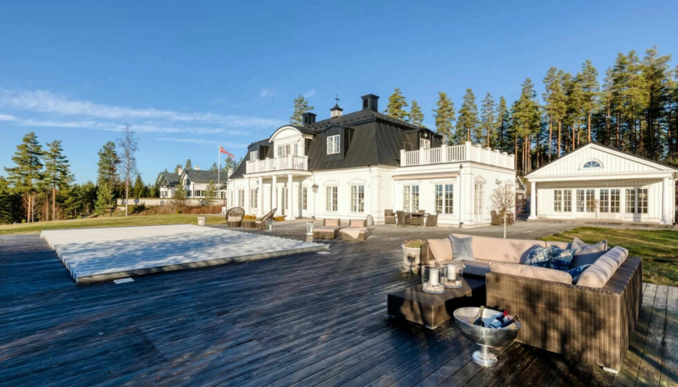 Huset gikk under prisantydning, men megler forsikrer om at både kjøper og selger er fornøyd.