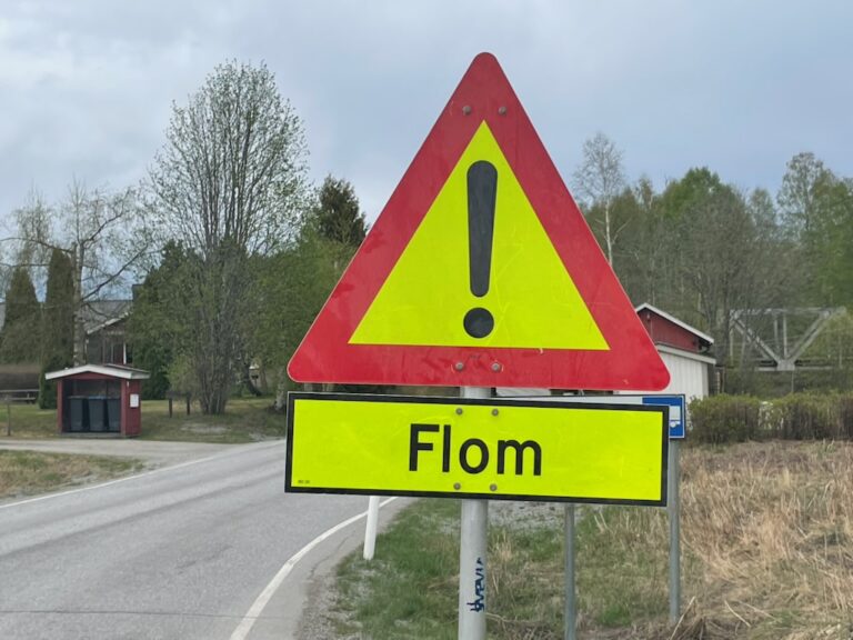 Onsdag meldte Statens vegvesen at de stengte jernbaneundergangen ved Norhov. I dag melder Kongsvinger kommune om flere stengte veger.