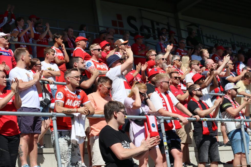 Markedssjef Rune Lundgren håper at mange tar turen til Gjemselund når Fredrikstad kommer onsdag kveld.