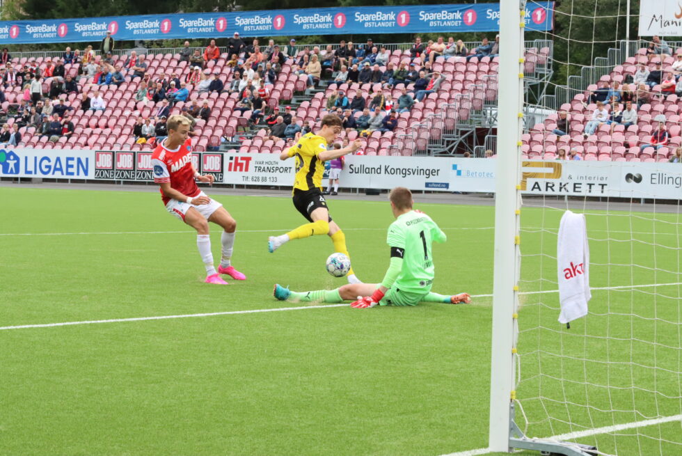 Martin Hoel Andersen gikk rett inn i laget, men denne gangen fikk KIL kun en sen redusering fra Victor Grodås.