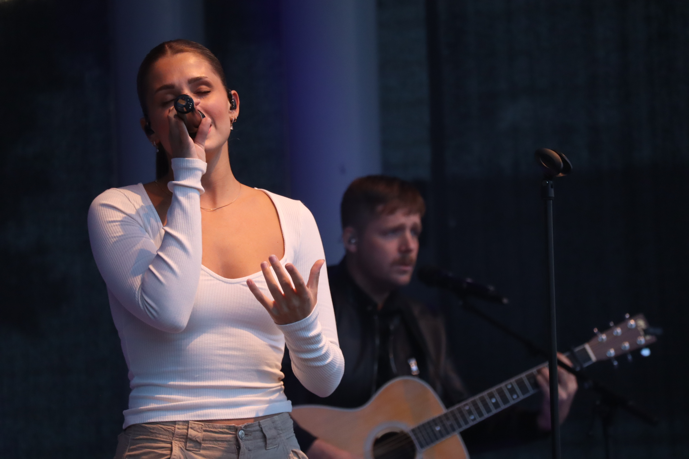 Victoria Nadine leverte en flott konsert som andre artist på scenen under byfesten.