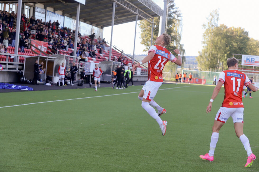 Martin Tangen Vinjor jublet etter sin utligning til 1-1.
