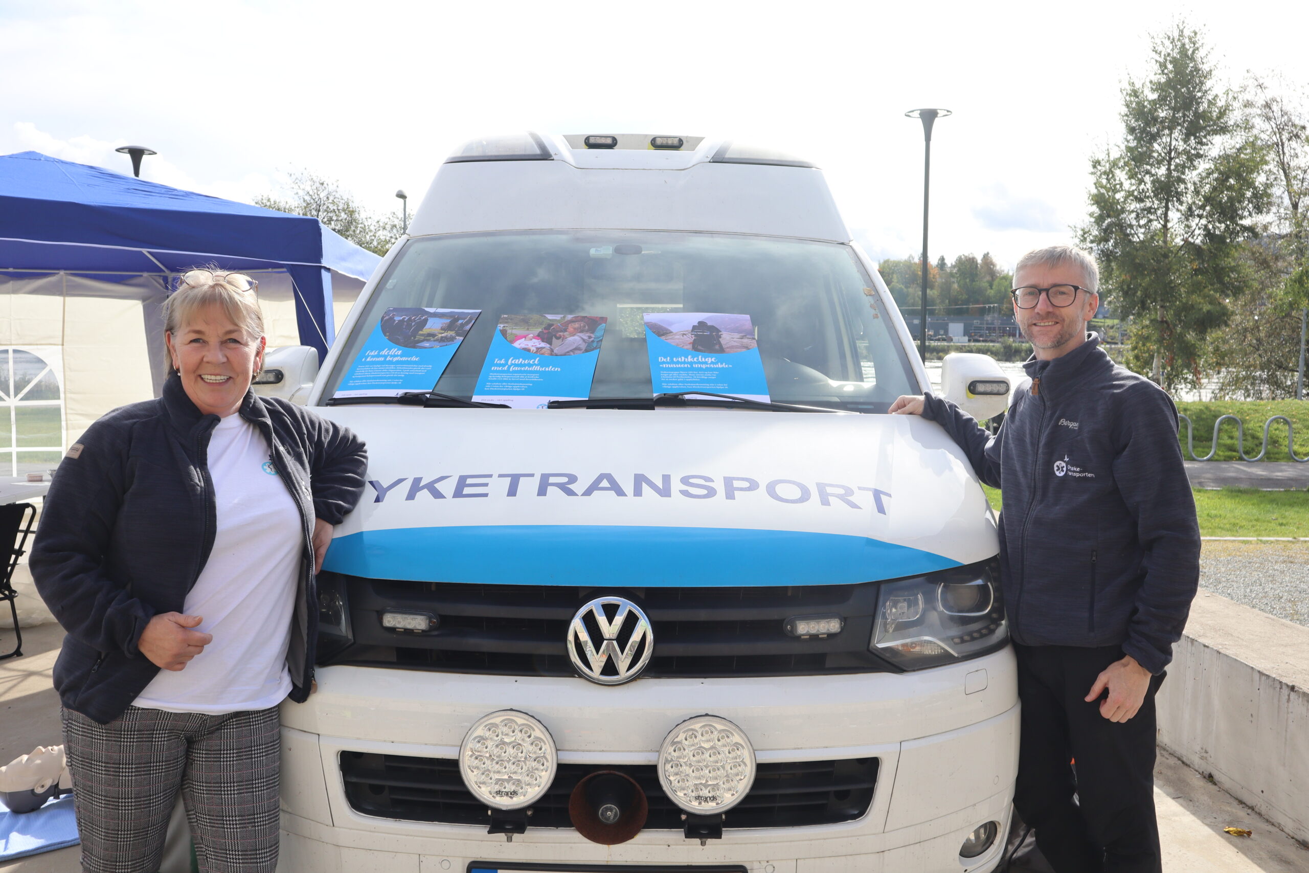 Else-Marit Sætaberget og Christian Christensen var til stede fra Ønsketransporten.