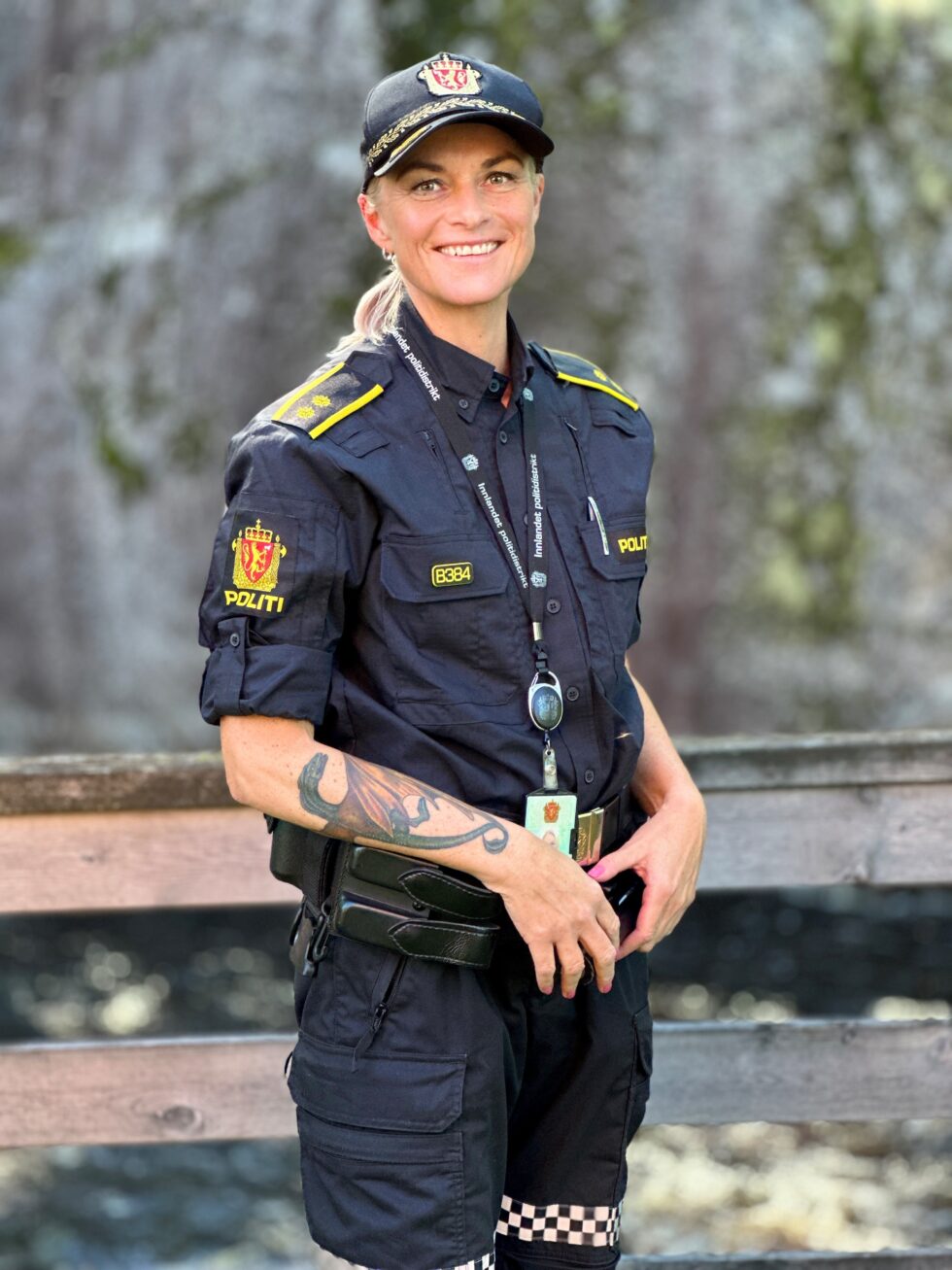 Tirsdag vil politiets nettpatrulje og lokalt politi flytte kontoret inn på Kongssenteret. Hege Iren Skjønsberg i Innlandet politi sin nettpatrulje håper mange tar turen bortom og slår av en prat med politiet.