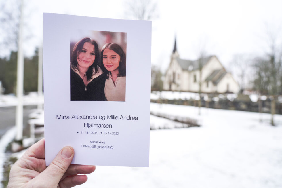 Tvillingene Mina Alexandra og Mille Andrea Hjalmarsen som ble funnet døde etter overdose i Spydeberg 8. januar.