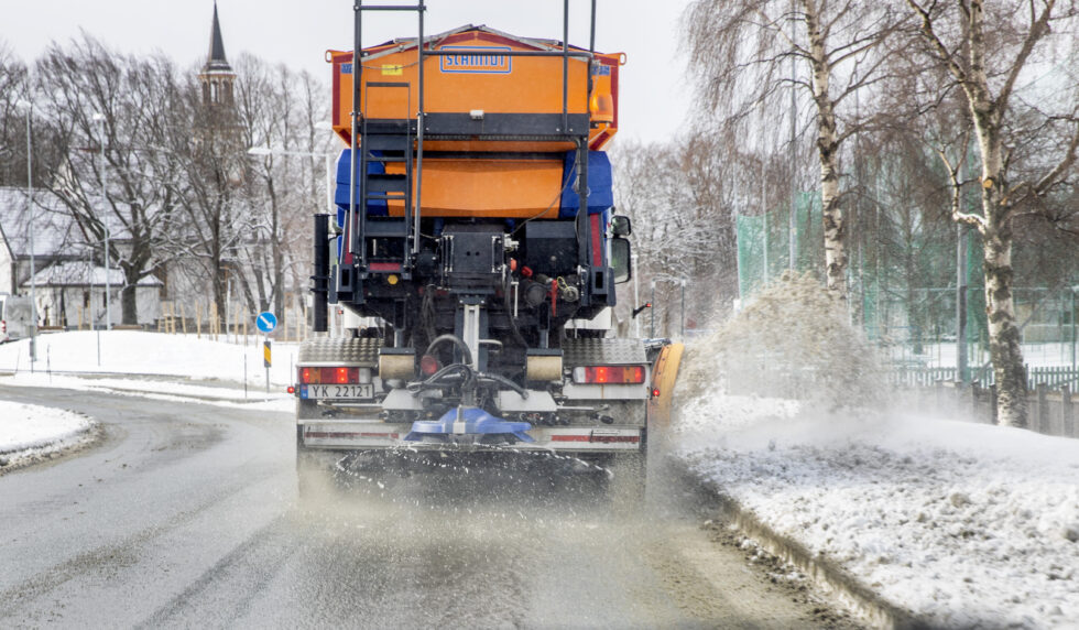 Dette blir et mindre vanlig syn på fylkesvegene i Kongsvinger i vinter.