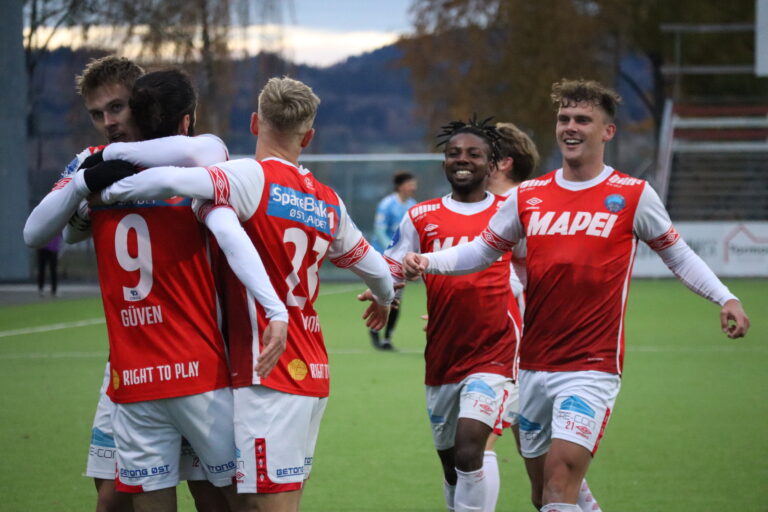 KIL er en av fem klubber som kan bli kåret til årets klubb i 1. divisjon