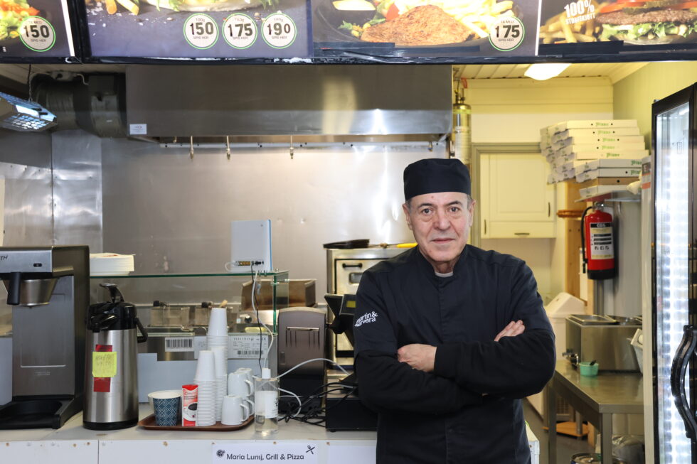 Hushyar Karim utvider både åpningsgtider og menyen på Maria Lunsj Grill & Pizza på Vennersberg.