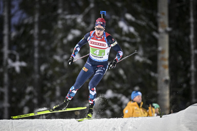 Johannes Thingnes Bø gikk ut som nummer to i miksstafetten i Östersund lørdag.