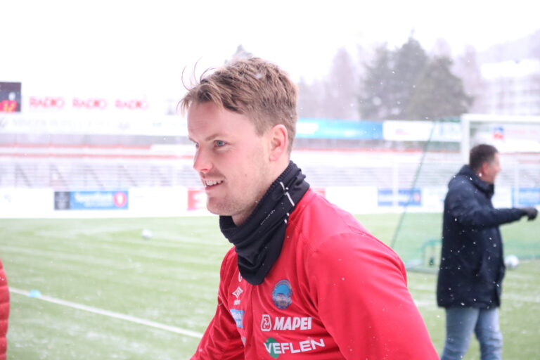 Harald Holter og resten av KIL laget forteller at de er klare til kamp når Kristiansund gjester Gjemselund til søndag.