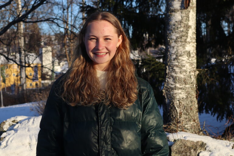 17 år gamle Katharina Aafløy er bosatt i Kongsvinger og studerer dans på 2. året på NTG. Fredag vant hun og resten av Musikaljentene finalen i Norske Talenter.