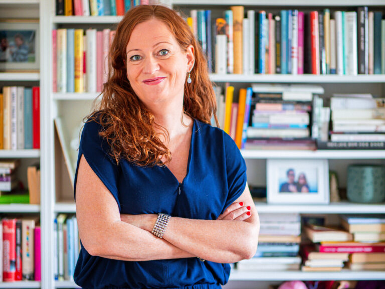 Forfatter Heidi Linde mener, naturlig nok, at bøker den aller beste gaven å få og gi.