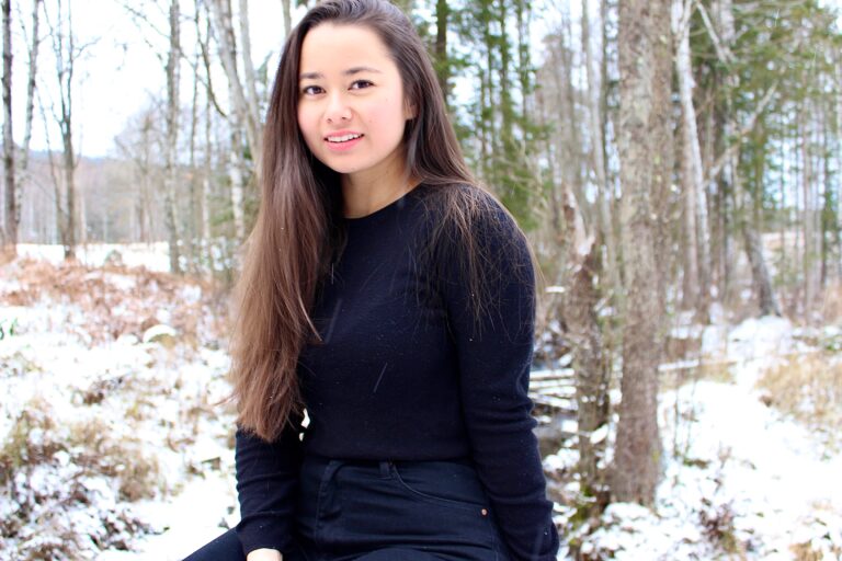 Andrea Rymoen ser fram til å feire julen hjemme hos mamma i Kongsvinger, sammen med familien.