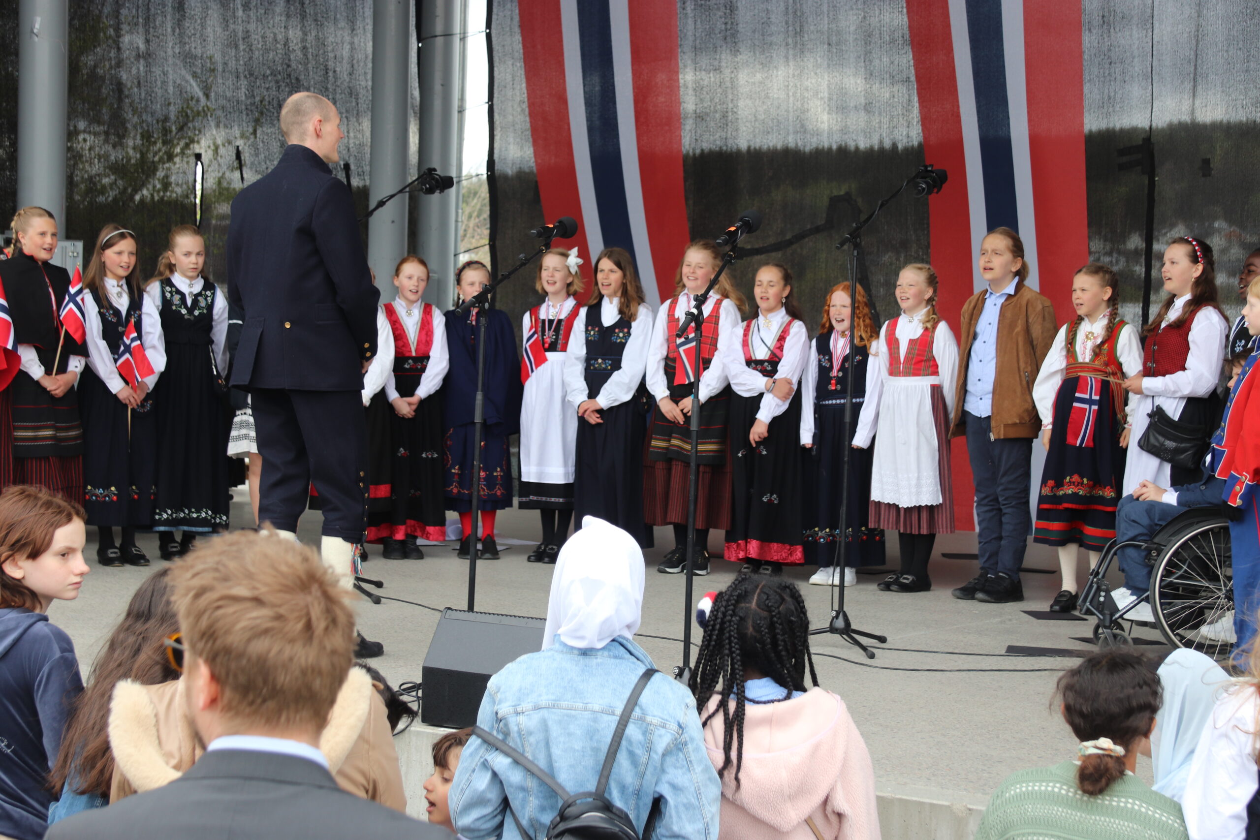 Det var med 17. mai konsertene at ideen om et barnekor i Kongsvinger oppstod.
