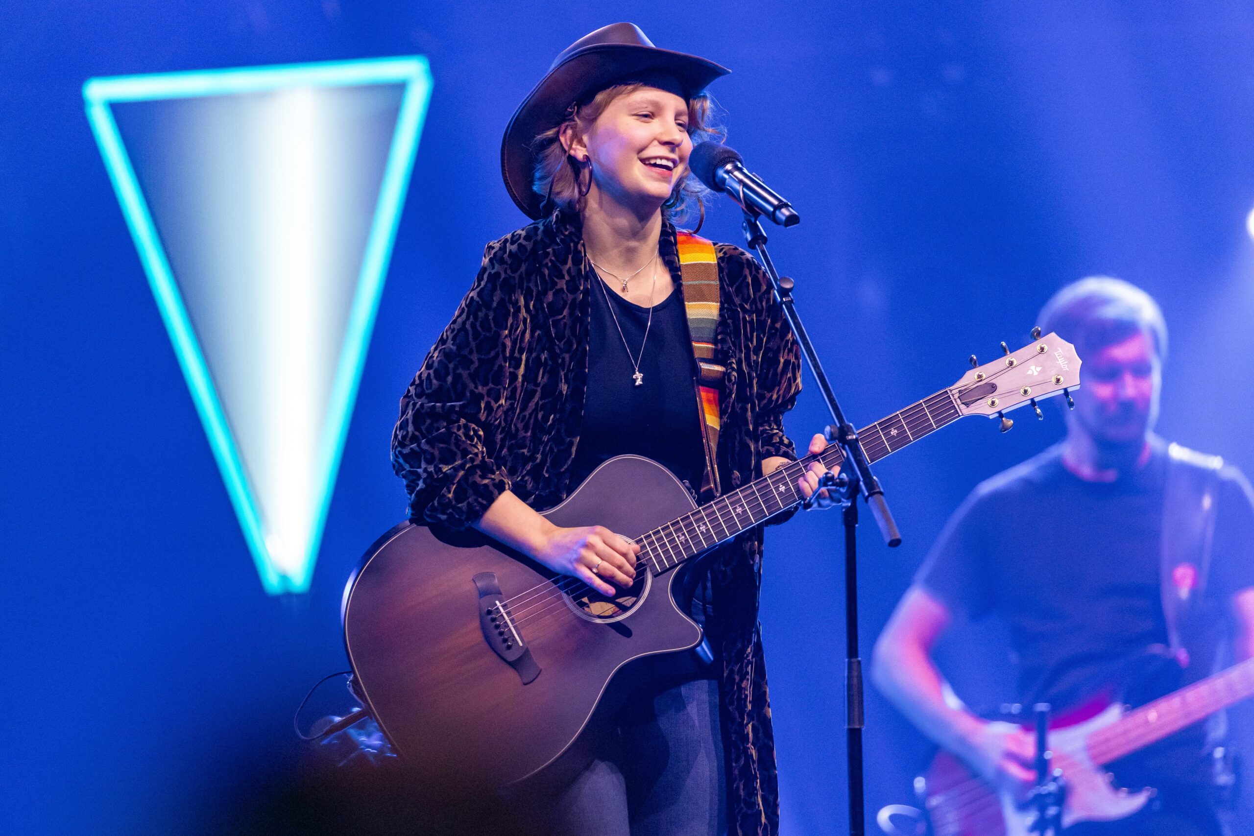 Emma Birgitte Ovlien sang en egen versjon av «Folesome Prison Blues» forrige gang. I kveld blir det noe helt annet, forteller hun.