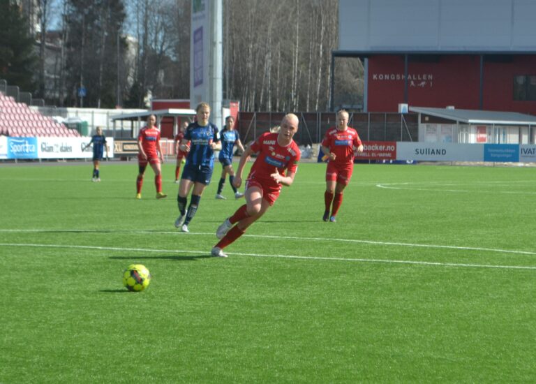 Amalie Garsjø Brunes var nærmest en scoring for KIL i lørdagens treningskamp på Stabæk 2.